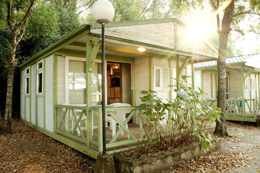 Camping As Cancelas ซานติอาโก เด กอมโปสเตลา ภายนอก รูปภาพ